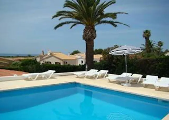 Casa Sud - A Family-friendly With Pool, And 3 Bedrooms *